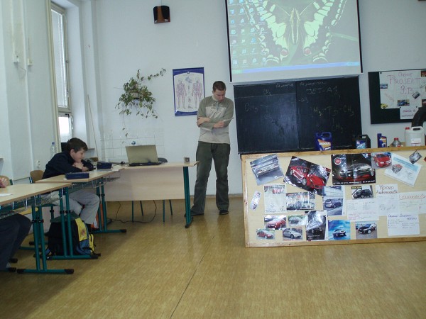 Projektov vuka v 9.B - hodina chemie