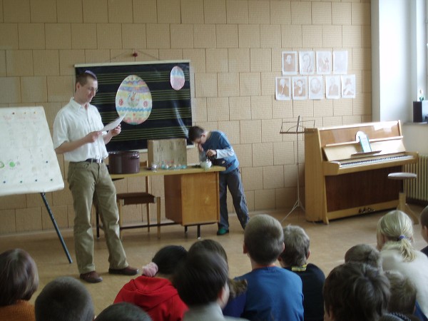 Velikonon besdka - 1. stupe